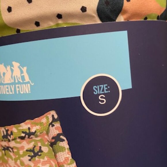 1 PAWSITIVELY FUN! PET CRATE MAT *Size: Small* *Standard* - Picture 2 of 6